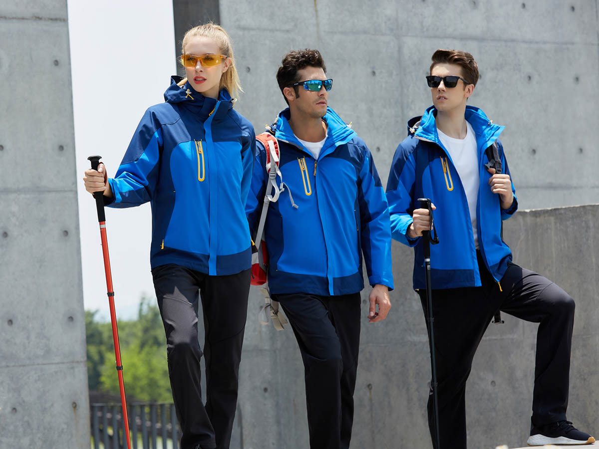 沖鋒衣模特上身展示效果圖 沖鋒衣模特上身展示效果圖